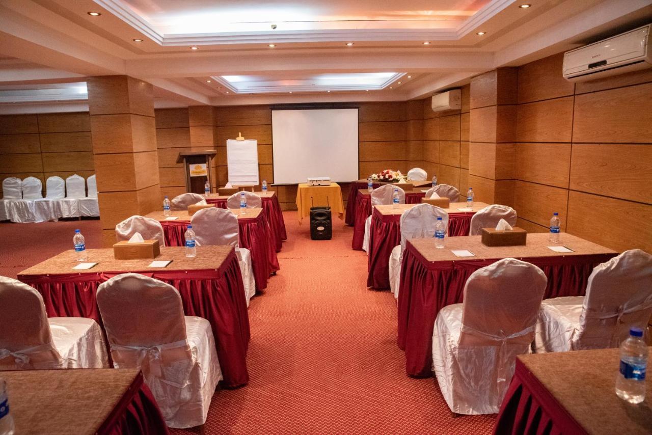 Grand Oriental Hotel Dhaka Esterno foto