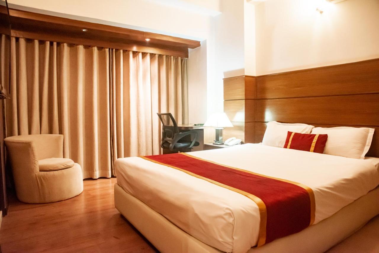 Grand Oriental Hotel Dhaka Esterno foto