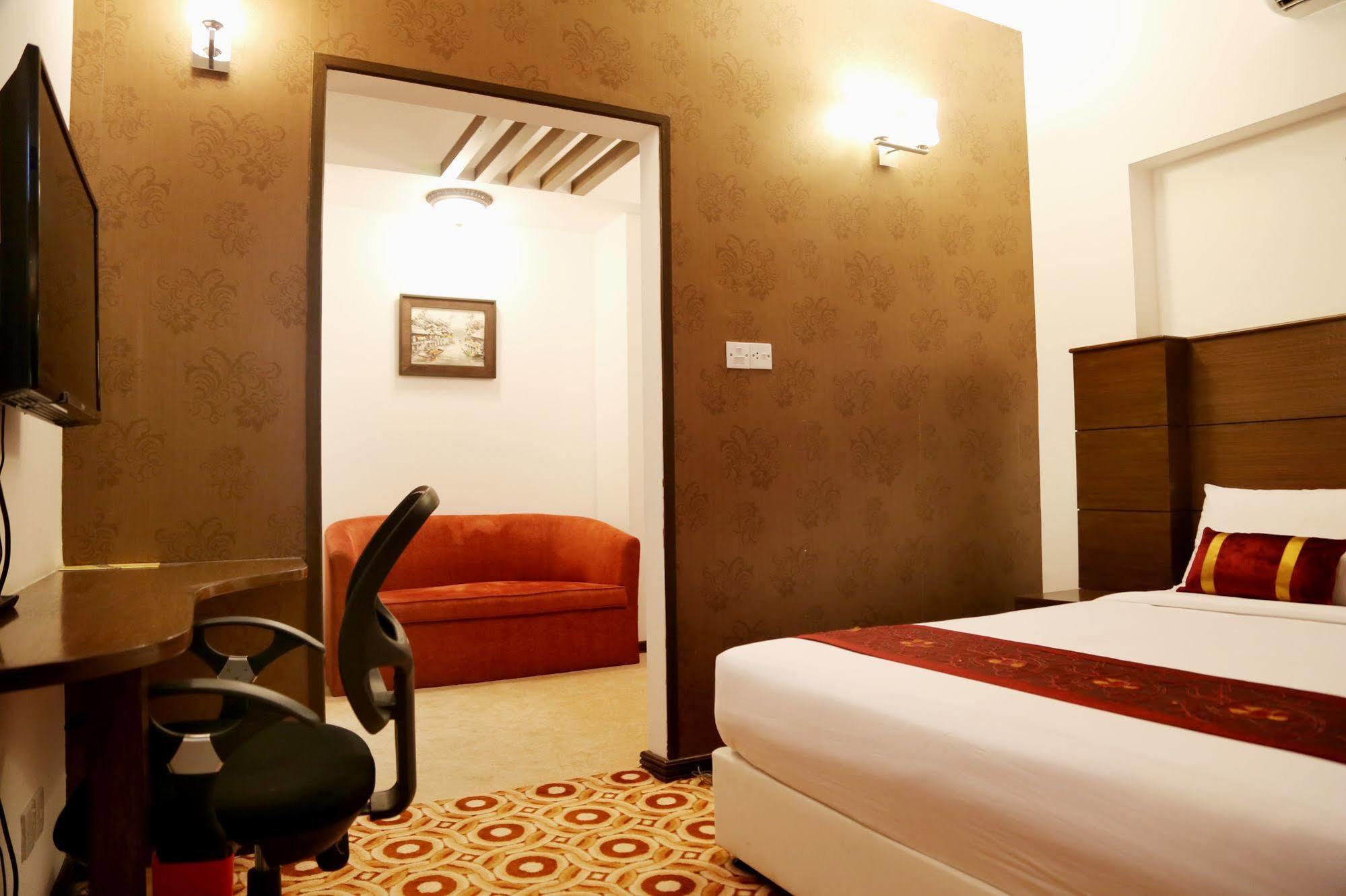 Grand Oriental Hotel Dhaka Esterno foto